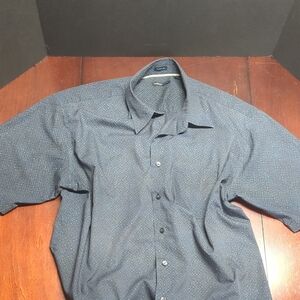 Van Heusen Navy Diamond Pattern Shirt